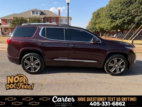 Used 2017 GMC Acadia Denali w/ Technology Package FWD image 23