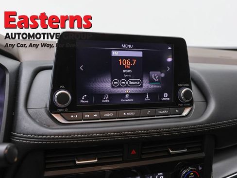 Used 2023 Nissan Rogue SV w/ SV Premium B Package AWD/4WD image 18