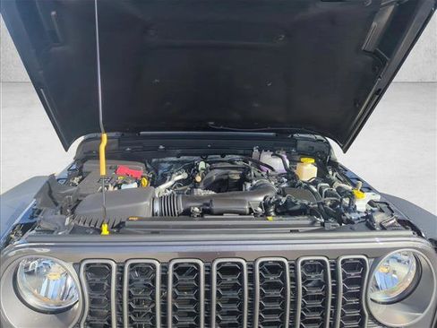 New 2026 Jeep Gladiator Sport AWD/4WD image 15