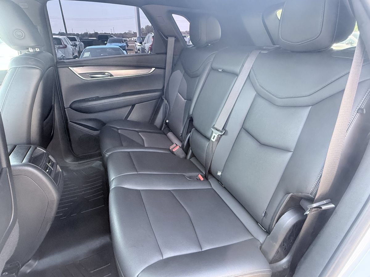 Used 2020 Cadillac XT5 Luxury FWD image 14