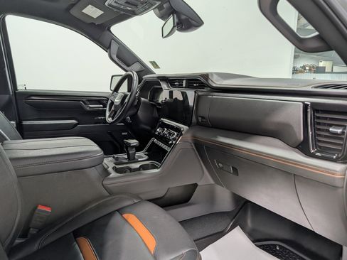 Used 2024 GMC Sierra 1500 AT4 w/ AT4 Preferred Package AWD/4WD image 19