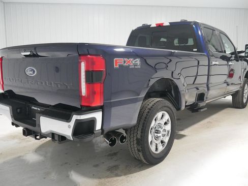 Certified 2024 Ford F250 Lariat w/ Lariat Ultimate Package image 5