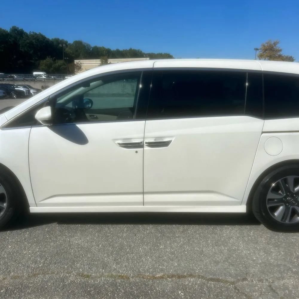 Used 2014 Honda Odyssey Touring image 3