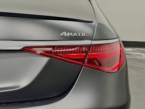 Used 2024 Mercedes-Benz S 500 4MATIC image 14