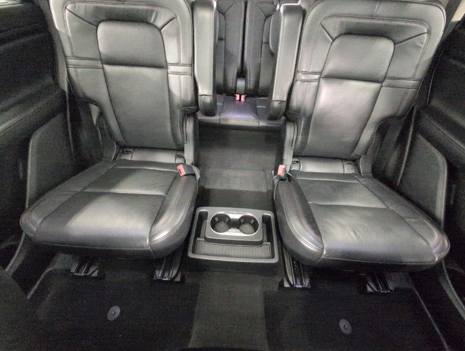Used 2020 Lincoln Aviator Reserve w/ Equipment Group 202A AWD/4WD image 24
