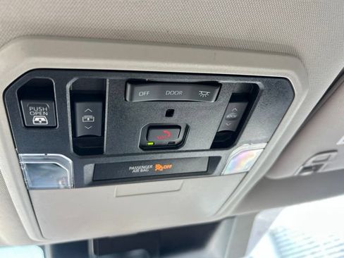 Used 2022 Toyota Tundra Limited RWD image 24