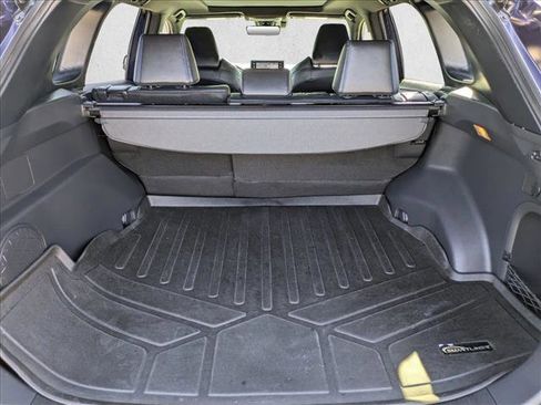 Used 2020 Toyota RAV4 XSE AWD/4WD image 6