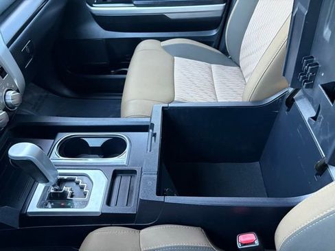 Used 2017 Toyota Tundra SR5 w/ SR5 Upgrade Package image 21