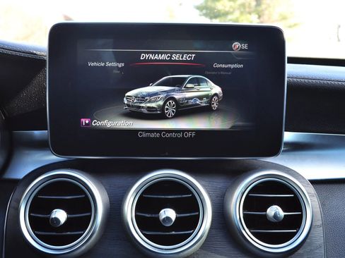 Used 2016 Mercedes-Benz C 300 4MATIC Sedan w/ Multimedia Package image 22