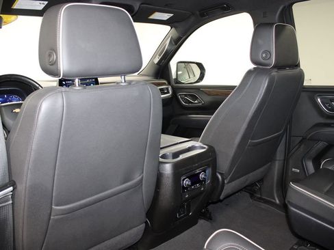 Used 2023 Chevrolet Tahoe Premier RWD image 27