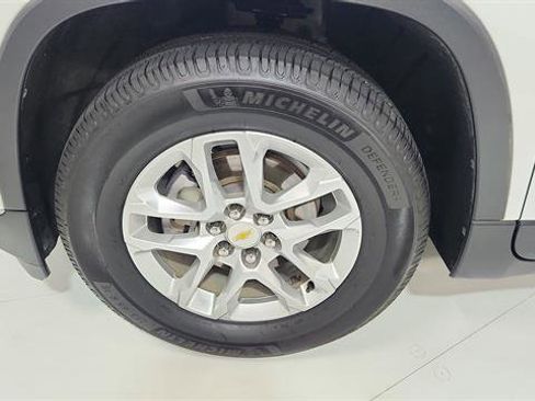 Used 2019 Chevrolet Traverse LT image 33