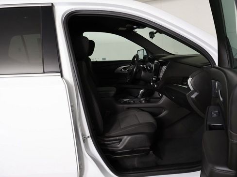 Used 2022 Chevrolet Traverse LT AWD/4WD image 31