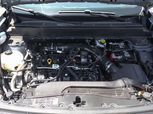 Used 2024 Ford Maverick Lariat AWD/4WD image 12