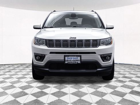 Used 2018 Jeep Compass Latitude image 17