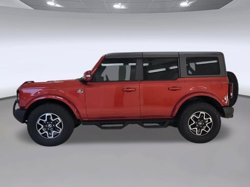 Used 2022 Ford Bronco Outer Banks AWD/4WD image 2
