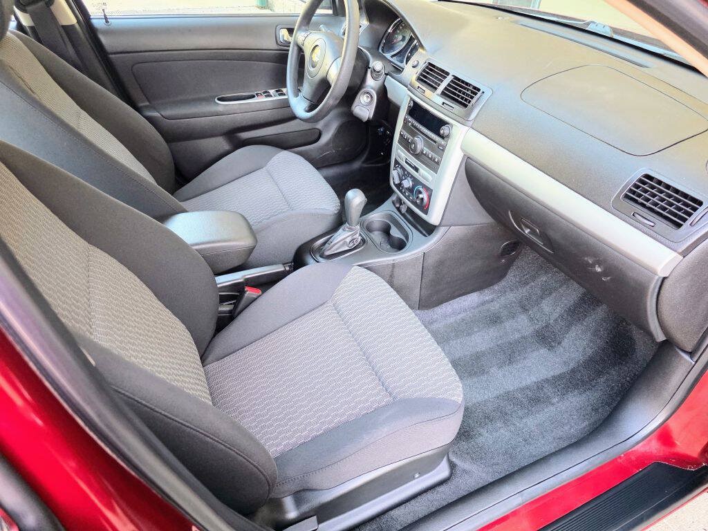 Used 2009 Chevrolet Cobalt LT FWD image 8