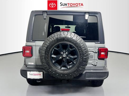Used 2021 Jeep Wrangler Unlimited Sport AWD/4WD image 5