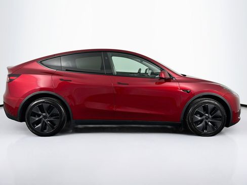 Used 2025 Tesla Model Y Long Range image 12