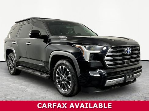 Used 2023 Toyota Sequoia Limited RWD image 3