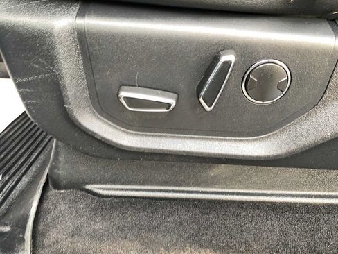 Used 2019 Ford F350 Lariat w/ Lariat Ultimate Package AWD/4WD image 13