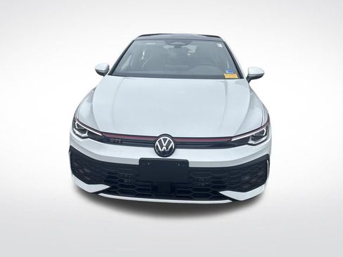Used 2026 Volkswagen GTI SE FWD image 2