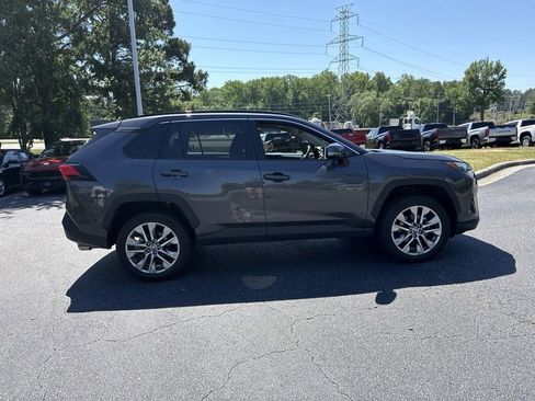 Used 2023 Toyota RAV4 XLE Premium FWD image 6