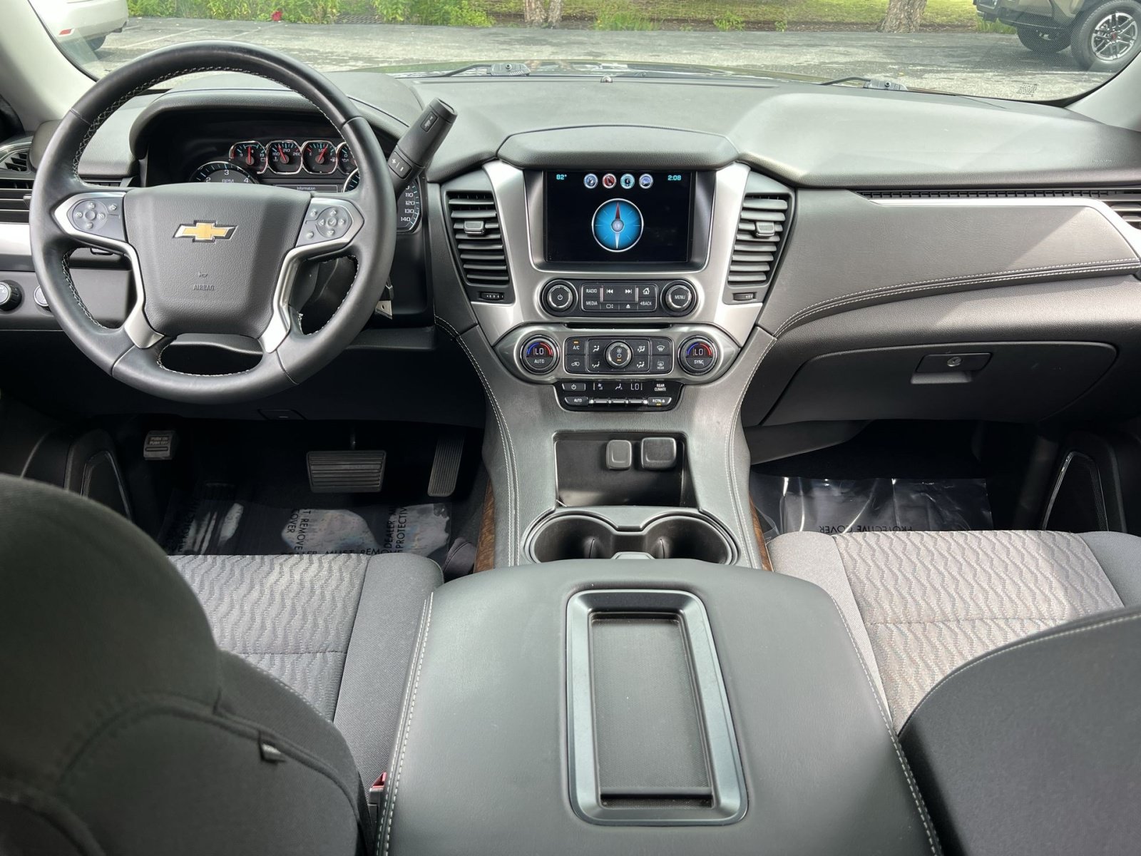 Used 2019 Chevrolet Tahoe LS w/ Enhanced Driver Alert Package AWD/4WD image 22