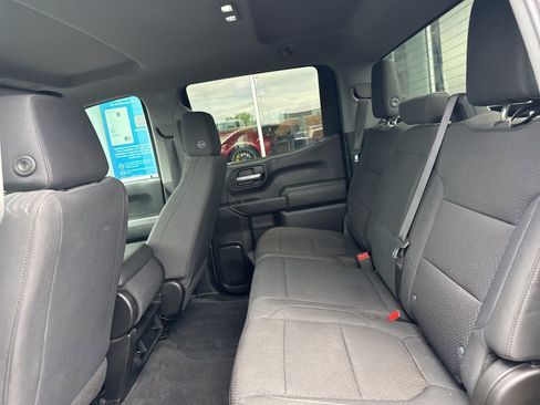 Used 2020 Chevrolet Silverado 1500 Custom Trail Boss w/ Custom Convenience Package AWD/4WD image 15