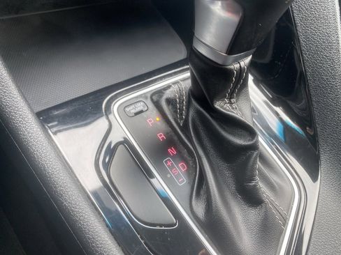 Used 2019 Kia Niro S Touring image 27