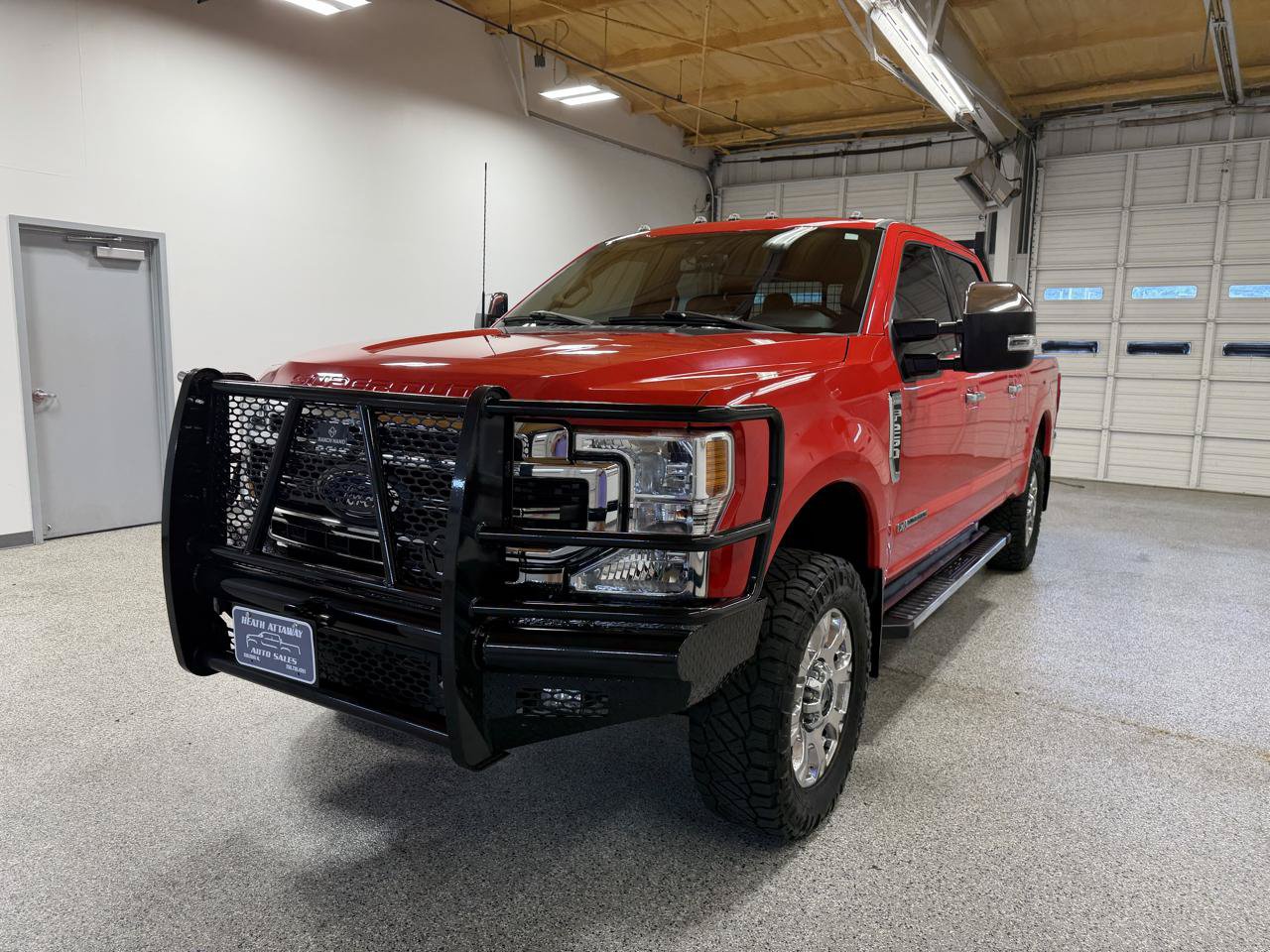 Used 2022 Ford F250 Lariat w/ Chrome Package AWD/4WD image 2