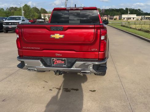 Used 2025 Chevrolet Silverado 1500 LTZ w/ LTZ Premium Package image 8