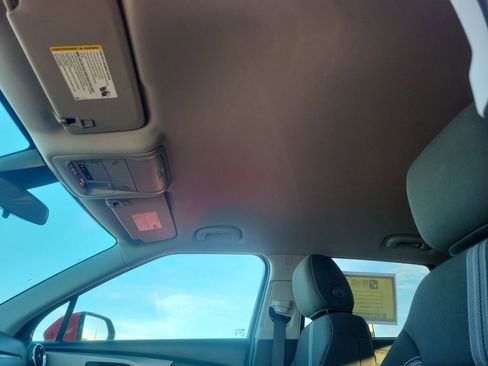 Used 2023 Chevrolet Blazer LT image 22