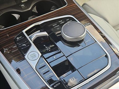 Used 2026 BMW X5 sDrive40i image 12