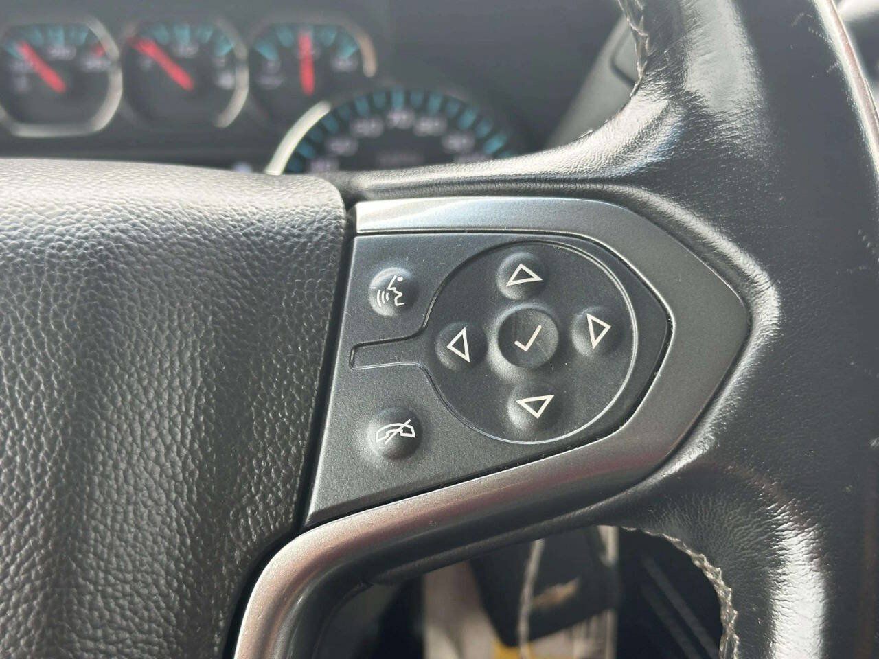 Used 2018 Chevrolet Tahoe LT AWD/4WD image 31