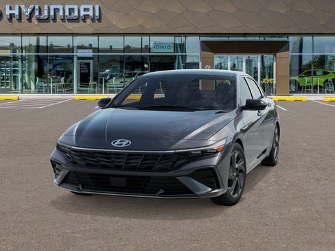 New 2026 Hyundai Elantra SEL Sport FWD image 6