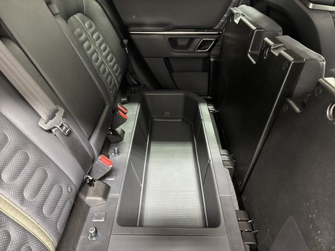 Used 2022 Rivian R1T Launch Edition image 24