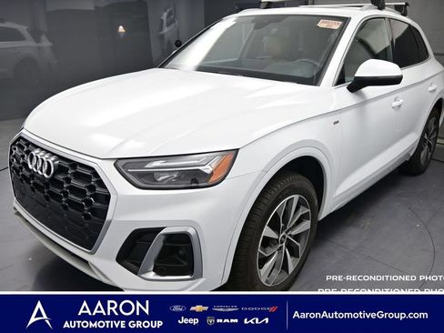 Used 2022 Audi Q5 2.0T Premium Plus w/ Premium Plus Package AWD/4WD image 1