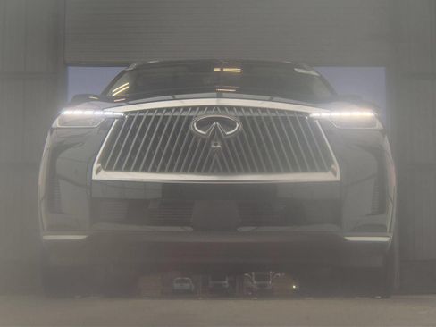Certified 2026 INFINITI QX60 Luxe w/ Cargo Package FWD image 9