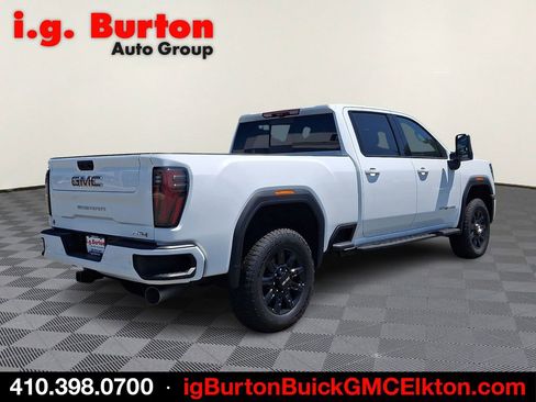 New 2026 GMC Sierra 2500 AT4 w/ AT4 Premium Plus Package AWD/4WD image 4