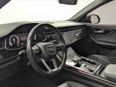 Used 2022 Audi Q8 Premium Plus w/ Premium Plus Package image 24