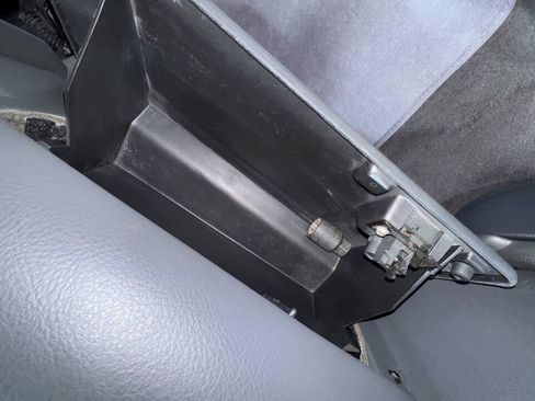 Used 1999 Pontiac Firebird Formula w/ Security Pkg image 46