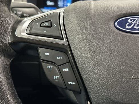 Used 2024 Ford Edge SEL AWD/4WD image 17