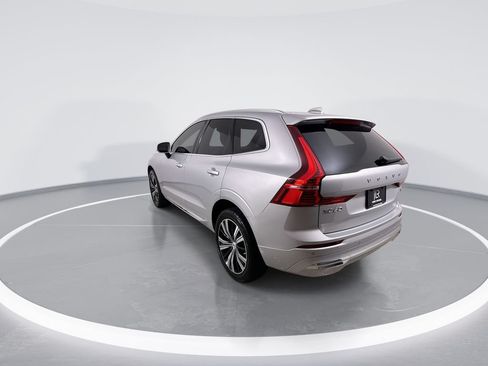 Used 2022 Volvo XC60 B5 Inscription FWD image 6