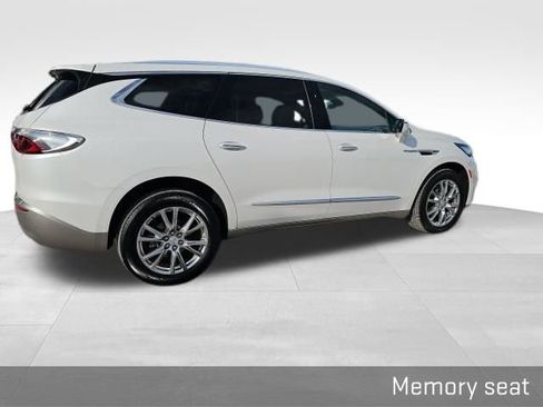 Used 2022 Buick Enclave Premium w/ Experience Buick Package image 27