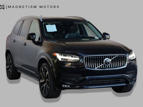 Used 2021 Volvo XC90 T6 Momentum w/ Protection Package Premier AWD/4WD image 7