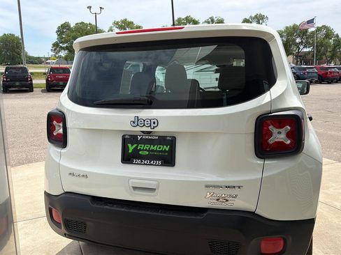 Used 2018 Jeep Renegade Sport w/ Power & Air Group AWD/4WD image 6