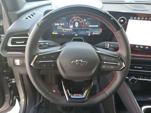 New 2026 Chevrolet Traverse RS w/ LPO, Floor Liner Package image 33