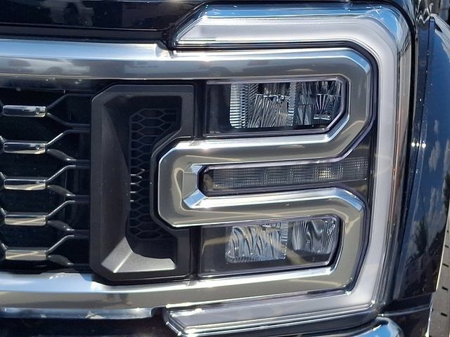 Used 2026 Ford F450 Lariat w/ Lariat Ultimate Package AWD/4WD image 9