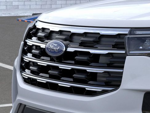 New 2026 Ford Explorer Active image 18