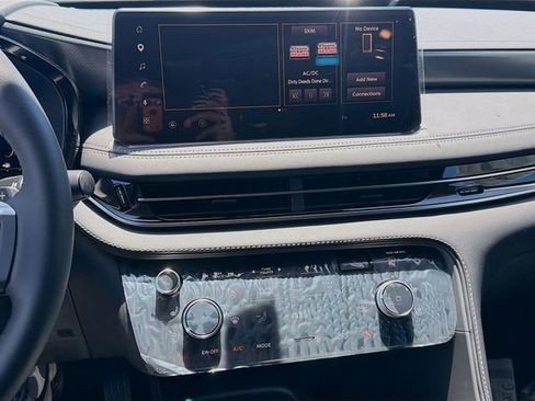 New 2027 INFINITI QX60 Luxe w/ Cargo Package FWD image 12